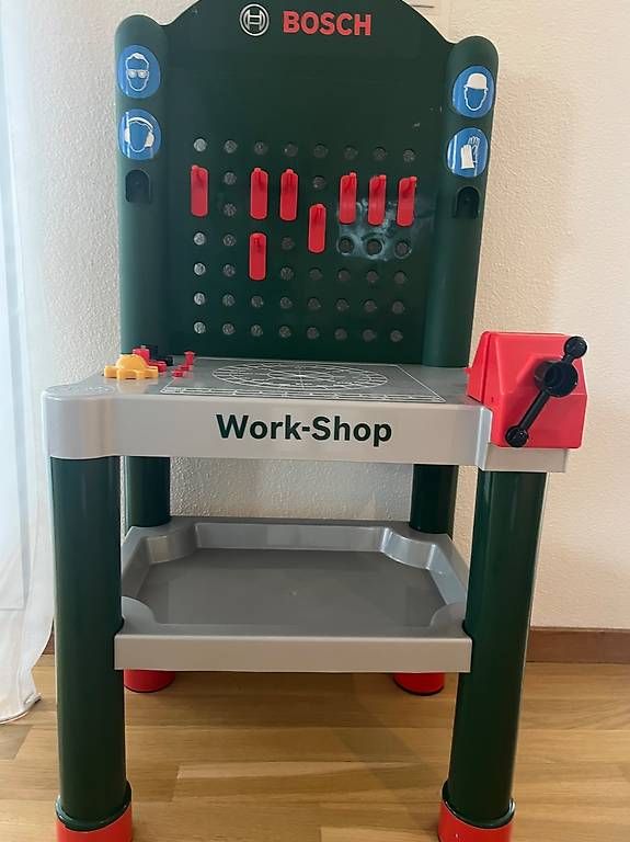 Giocattoli: Werkbank Bosch - Kinder – Usato da Volketswil venduto da Valiapos