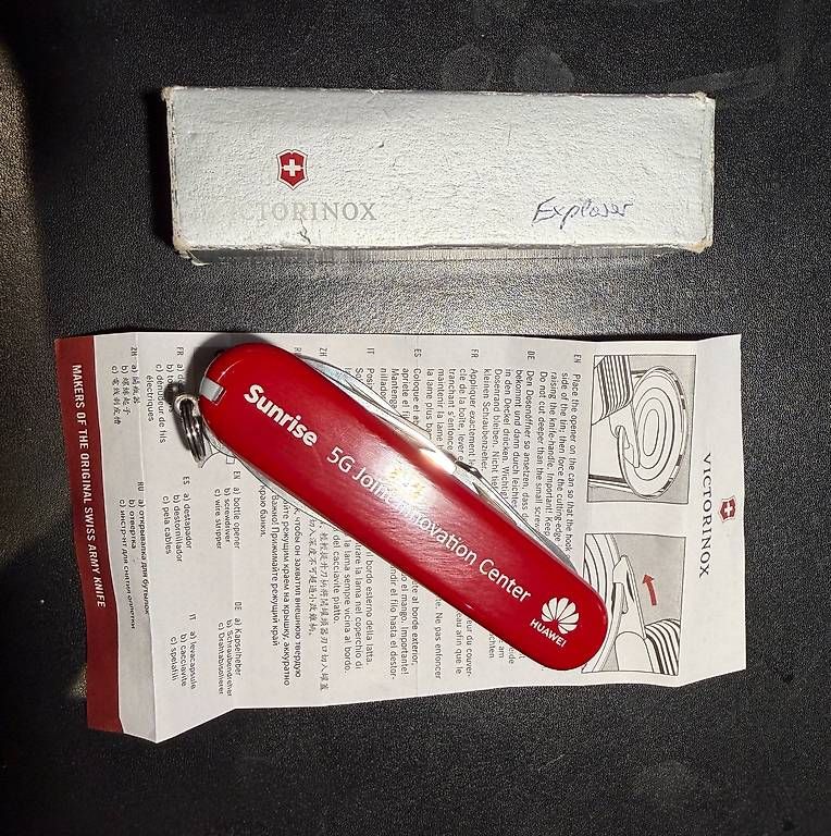 Coltelli tascabile: Victorinox Explorer in rot, neu! – Usato da Kloten venduto da Moern 2