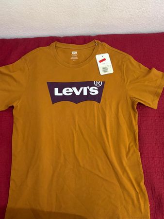 T-shirt Levis 