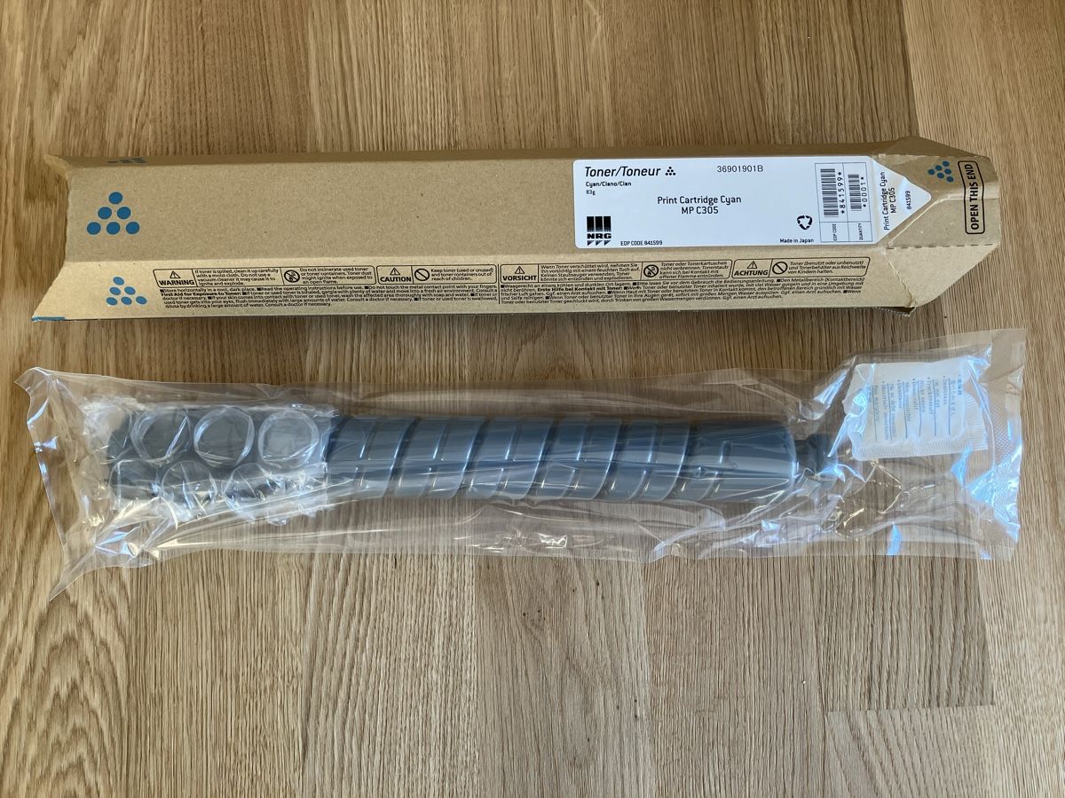 Ricoh Cartucce per stampanti & toner: Cartouche MP C305 Cyan – Nuovo e nell'imballaggio originale da Emmen venduto da Mikhail01