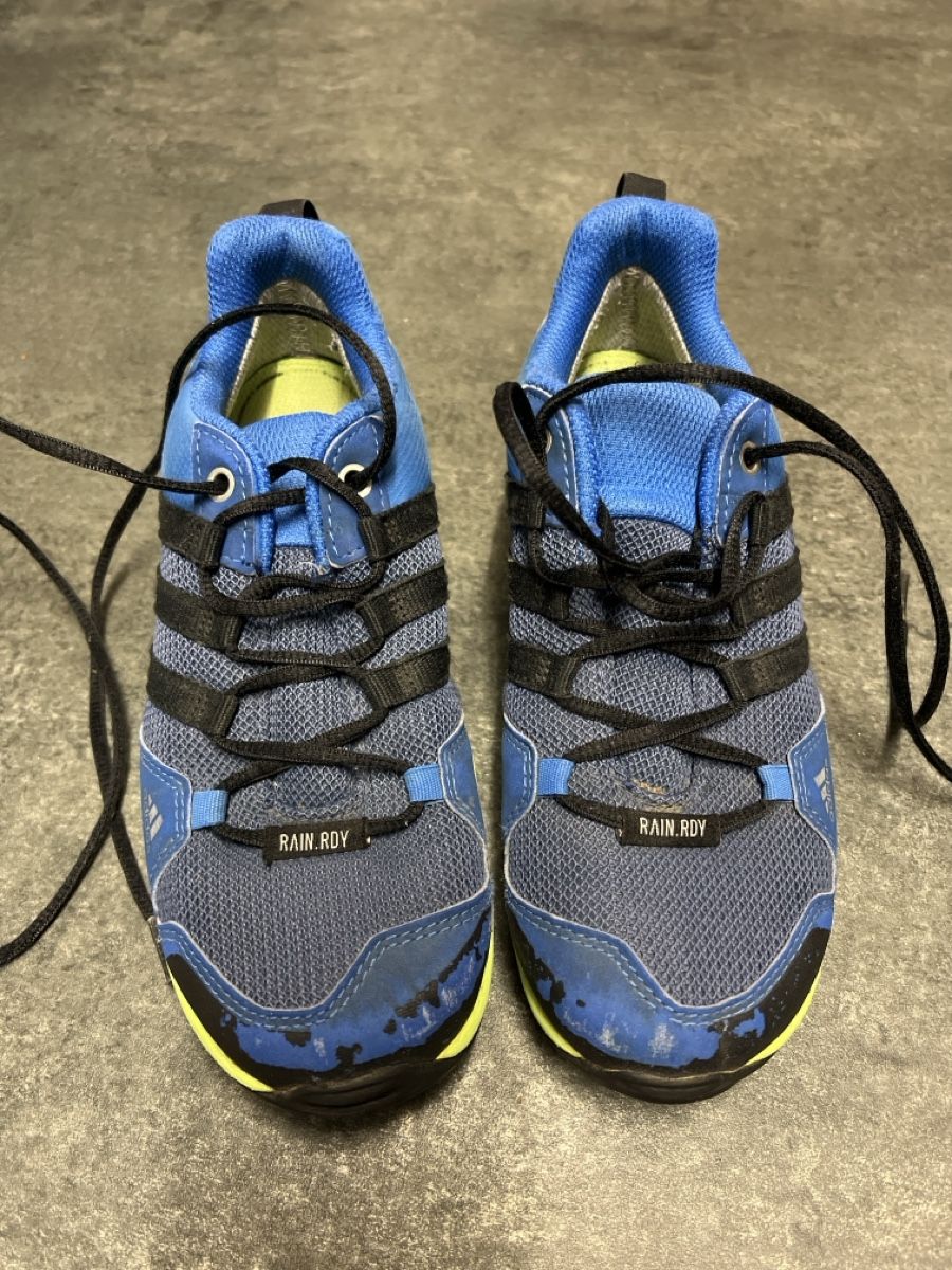 Adidas Scarpe per ragazzi: Adidas Terrex Kinder Schuhe, Grösse 33.5 – Usato da Aarau venduto da SCH_EV