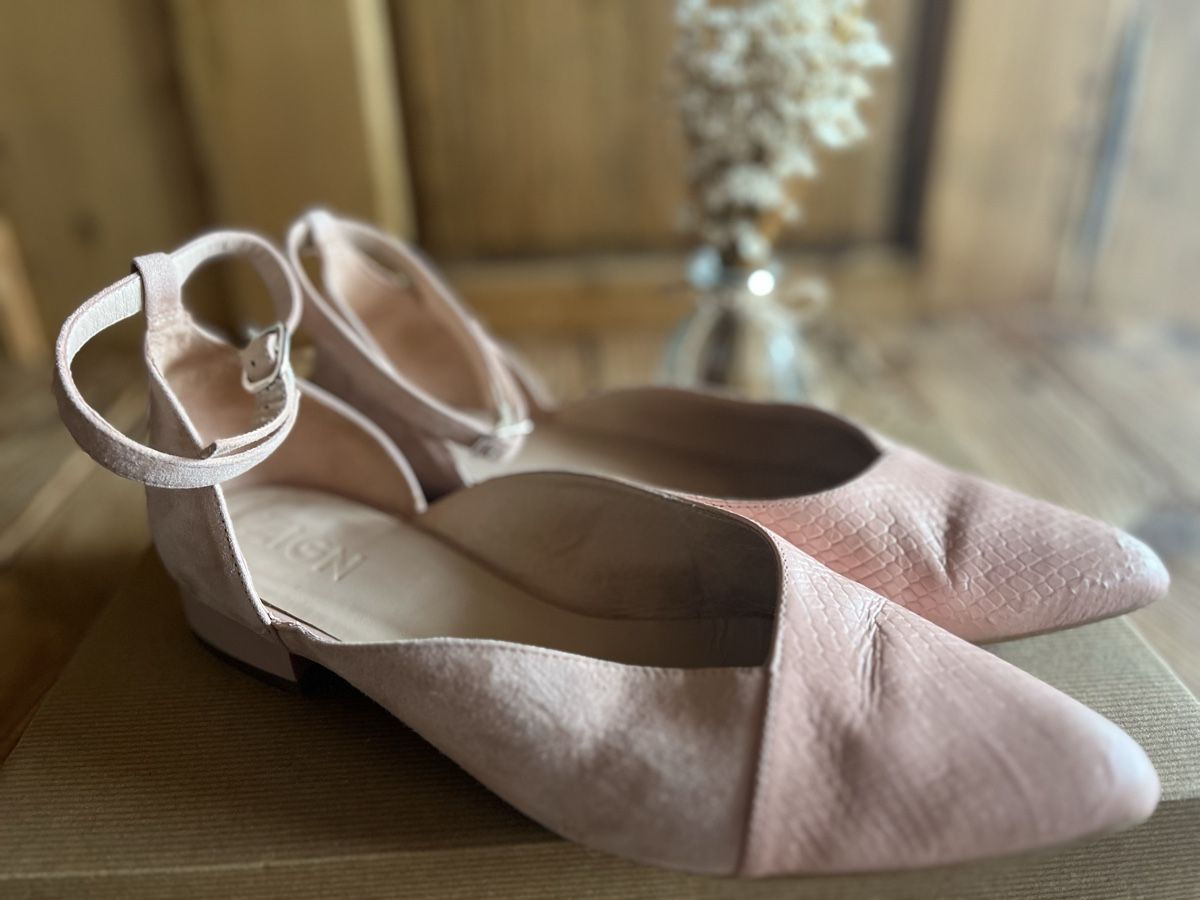 Damenschuhe: Zign Riemchenballerina nude – Gebraucht aus Nesslau von -Unique- 2