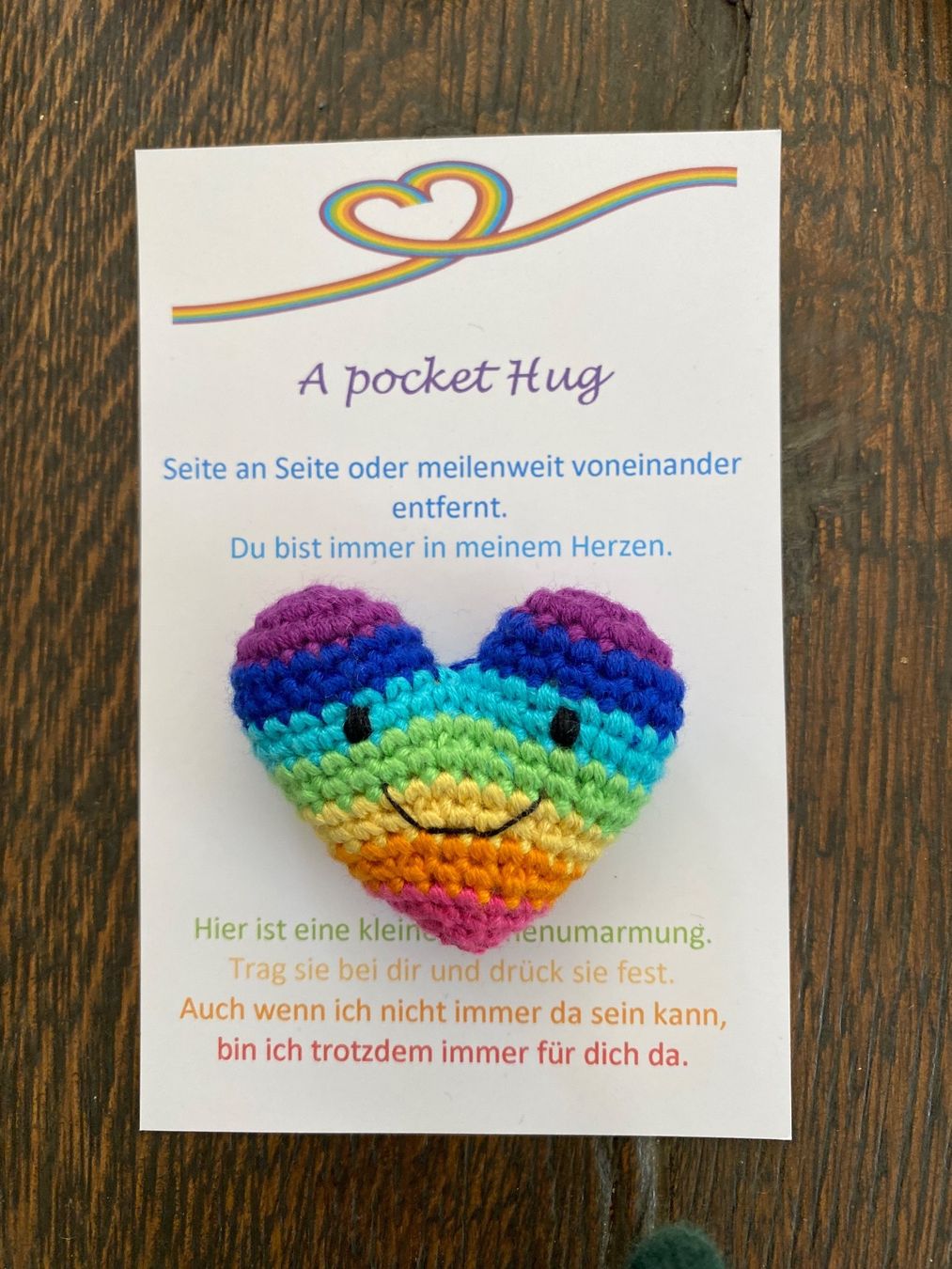 Cartoline: Pocket Hug / Taschenumarmung Handmade – Nuovo (secondo la descrizione) da St. Niklaus VS venduto da loumonrohandmade
