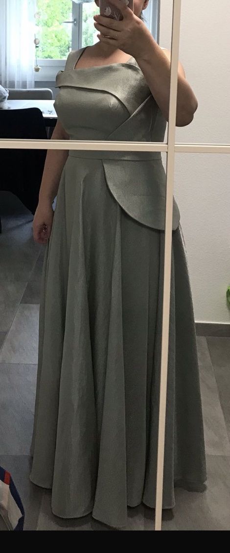 Vestiti: Abendkleid  Grösse 42, Neu – Nuovo (secondo la descrizione) da Dübendorf venduto da nela123 2