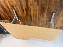 Bürotisch zu verkaufen.