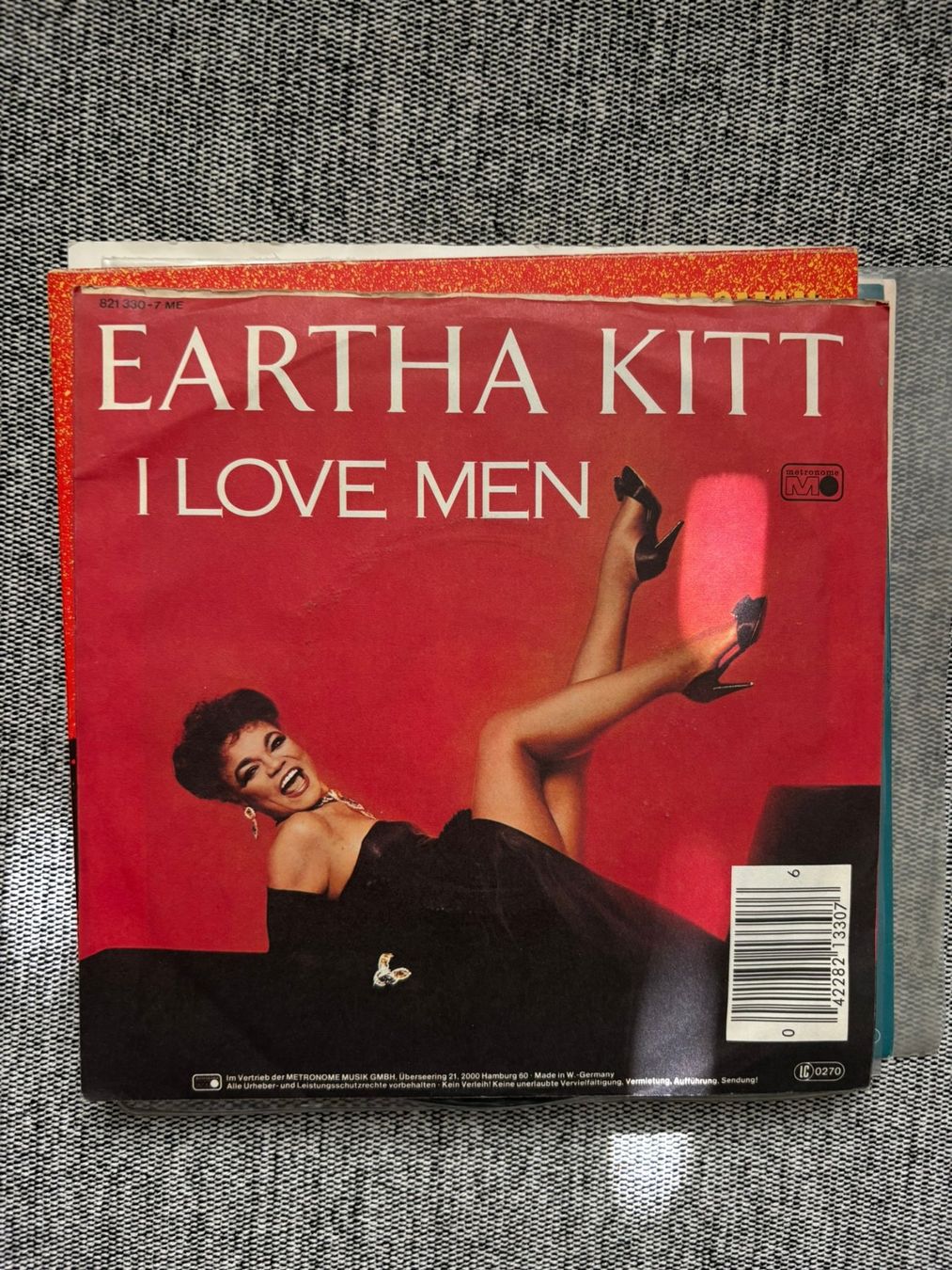 Dischi in vinile: Eartha Kitt - I Love Men – Usato da Zofingen venduto da Bigron