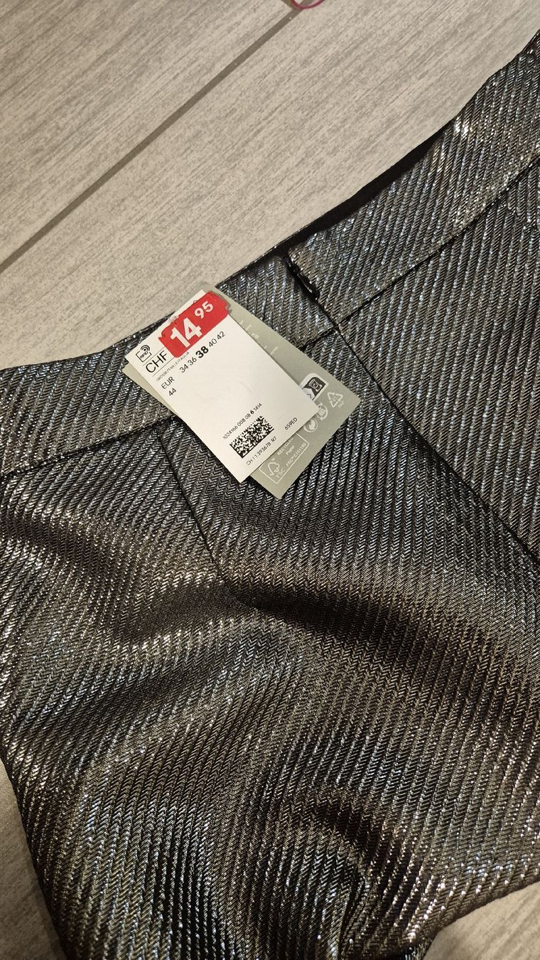 H&M Lotti di vestiti: 5 Röcke Größe S – Nuovo (secondo la descrizione) da Riazzino venduto da RagusaM 1