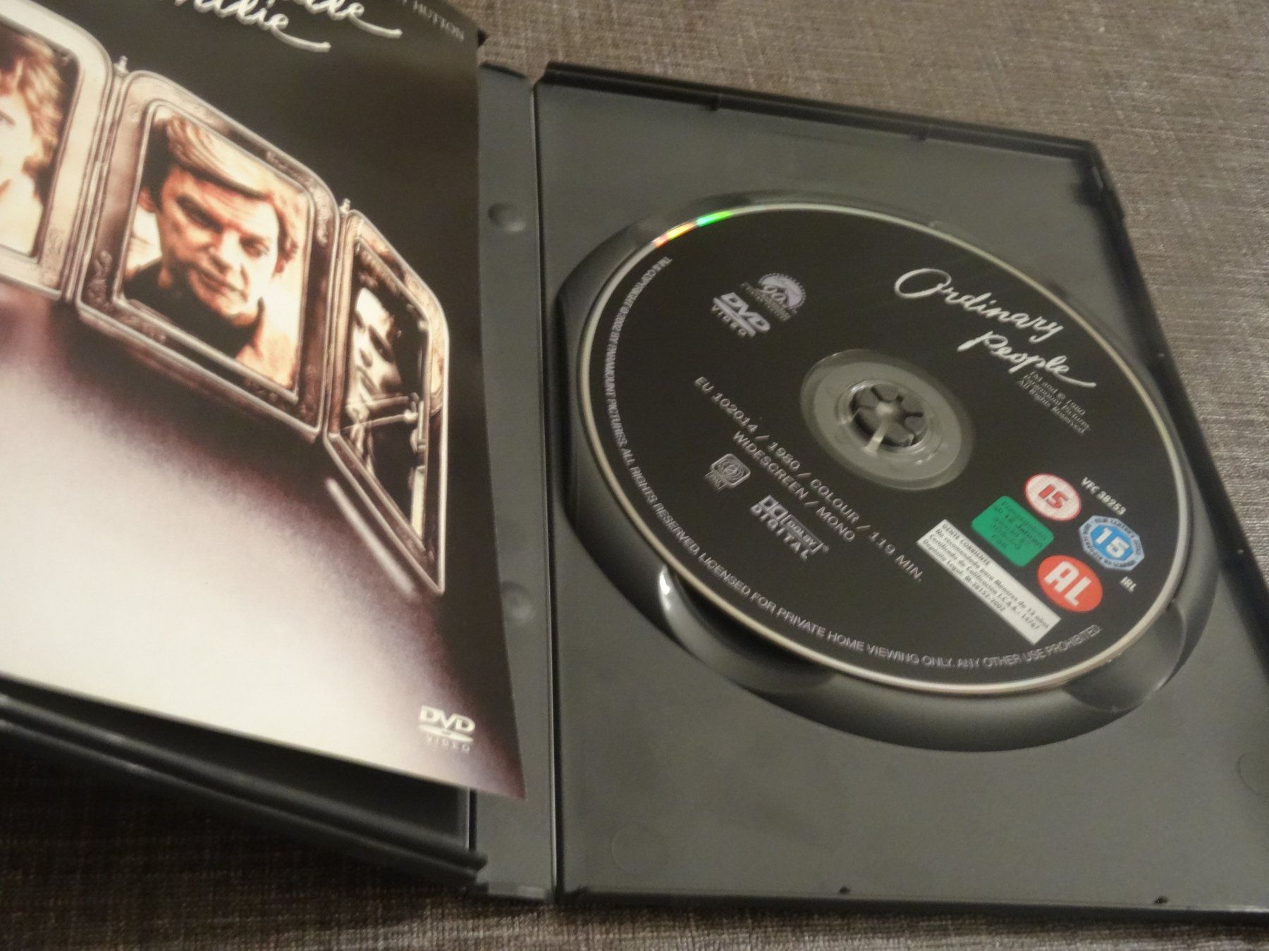Tous les DVDs: DVD Eine ganz normale Familie – D'occasion à Olten par Disc-Verkauf 1