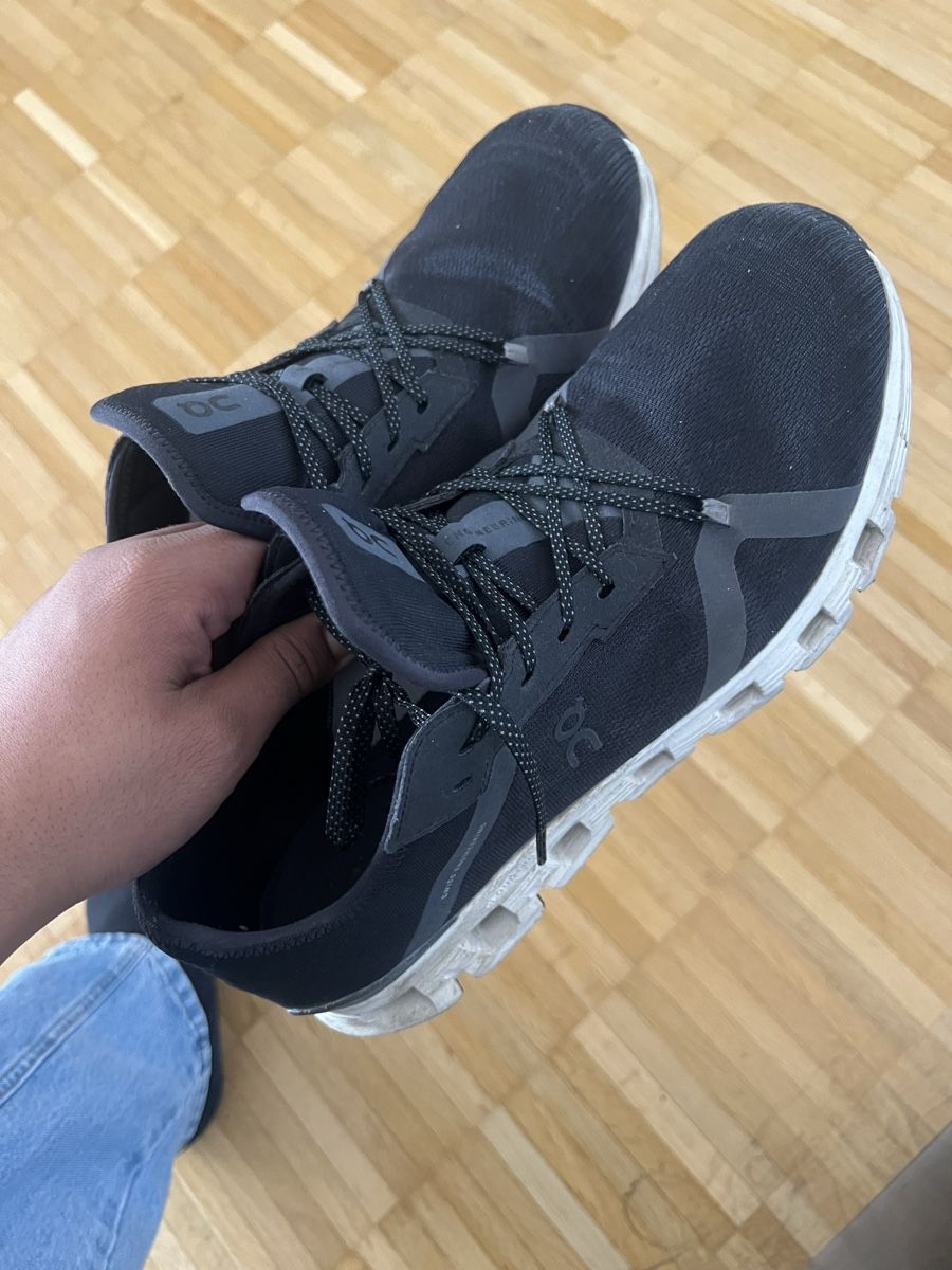 On Scarpe da uomo: Herren Turnschuhe ON Cloud Grösse 47 schwarz gebraucht – Usato da Rüti ZH venduto da Mjohnny7 4