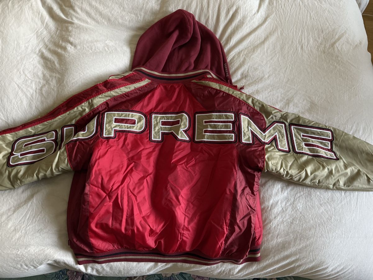 Supreme Jacken: Supreme Hooded Stadium Jacket XL – Neu (gemäss Beschreibung) aus Zürich von car_v988