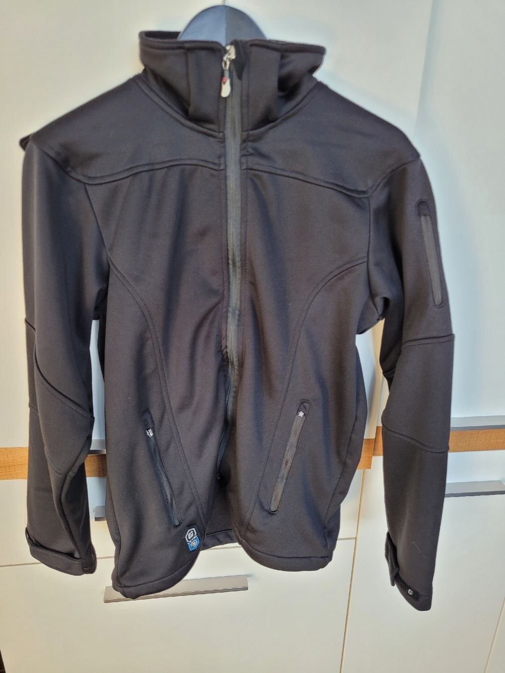 Killtec Giacche & Cappotti: Softshelljacke von Killtec Gr. 176 – Usato da Erlinsbach SO venduto da Elso72