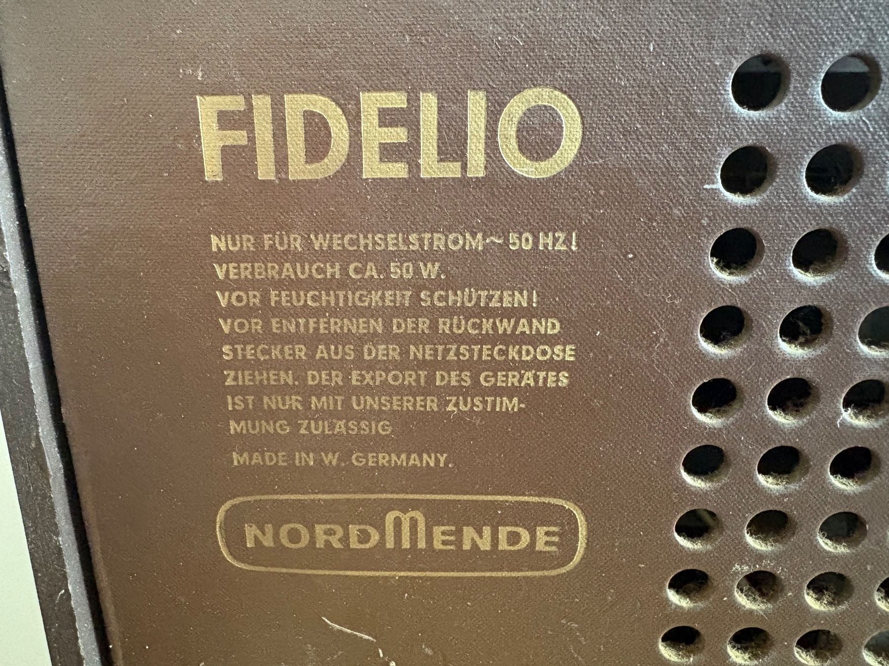Nordmende Radio: NORDMENDE Radio Stereo-Sendung Oldtimer – Usato da Frick venduto da Rukki 4