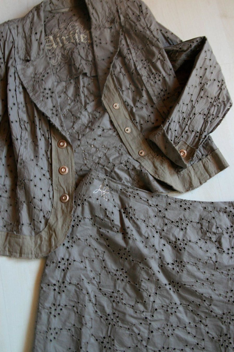 Costumi: Deux Pies von Airfield, Gr. 42 – Usato da Fislisbach venduto da lorgli 3