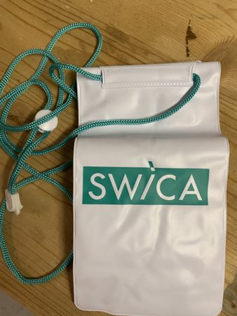 Handy Tasche für Wasser