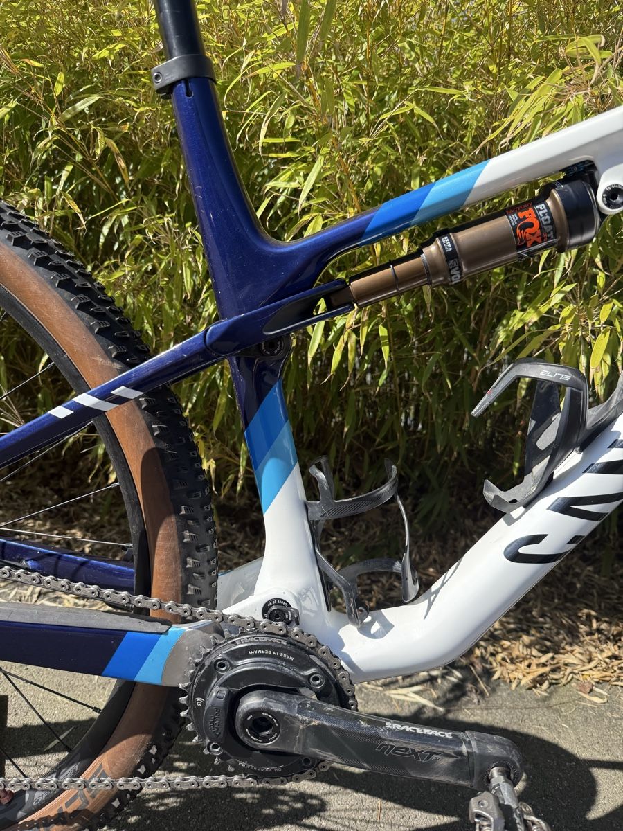 Canyon Biciclette: Canyon Lux CFR World Cup Team 2023 – Usato da Ennetmoos venduto da Yanicknoa 4