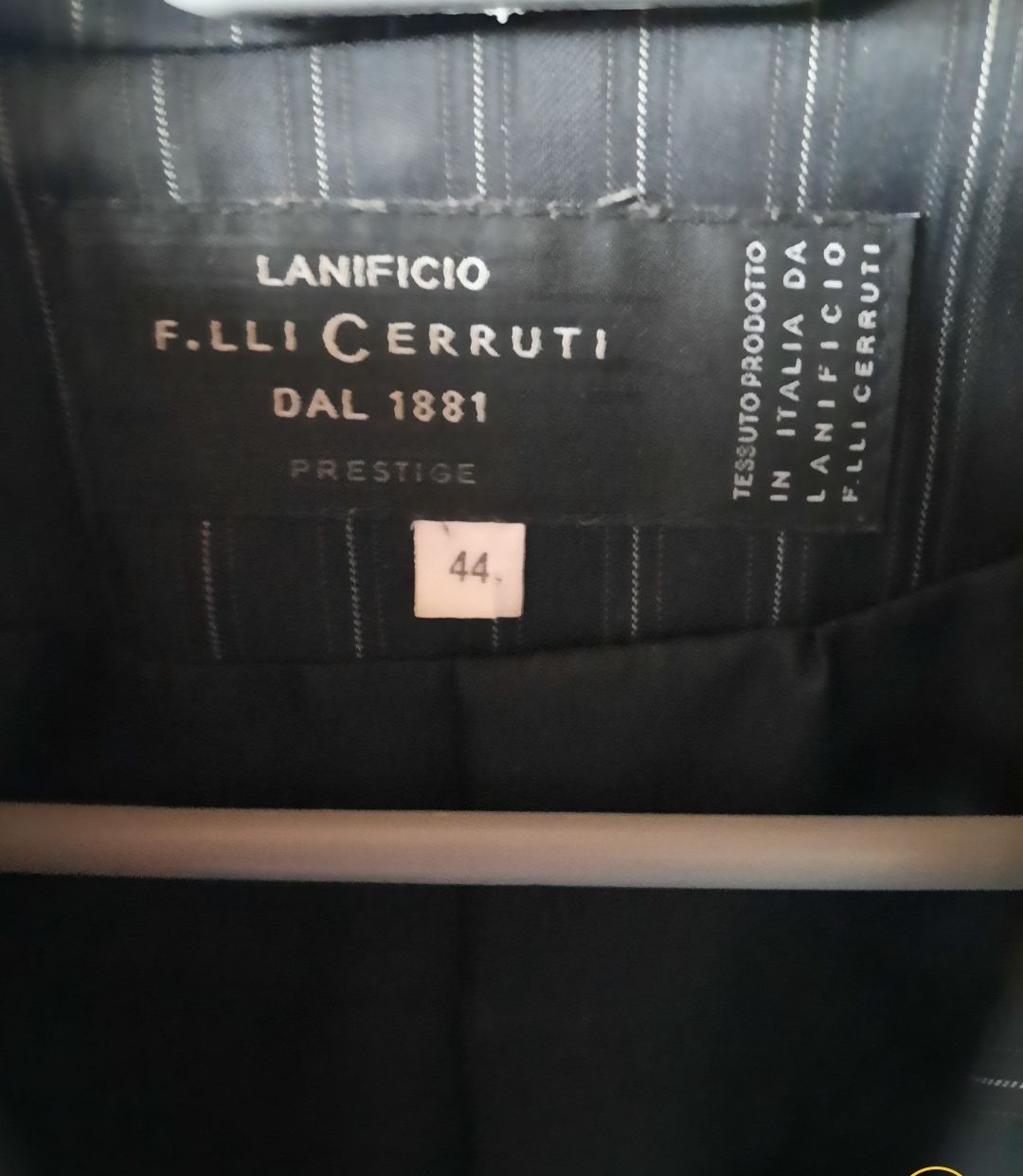 Vestes: schwarzer Blazer mit feinen Streifen – Neuf (Voir description) à Flaach par ker_6ml7 1