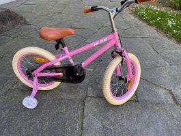 Kleine Mädchen Velo 16 Zoll