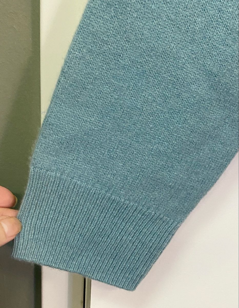 Pullover & Sweatshirts: Globus Pullover Wolle/ Kaschmir blau M neu! – Neu und originalverpackt aus Büron von Coerner 1