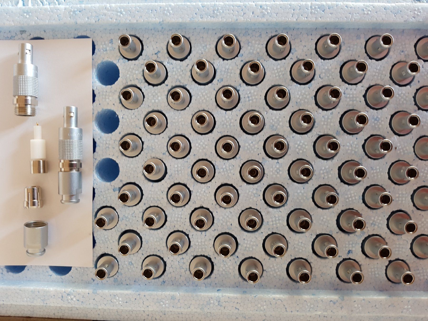 Elettrotecnica: Lemo Koaxial Stecker FFY.00.250.CTAC52Z – Nuovo e nell'imballaggio originale da Inwil venduto da Qualihonig69 2
