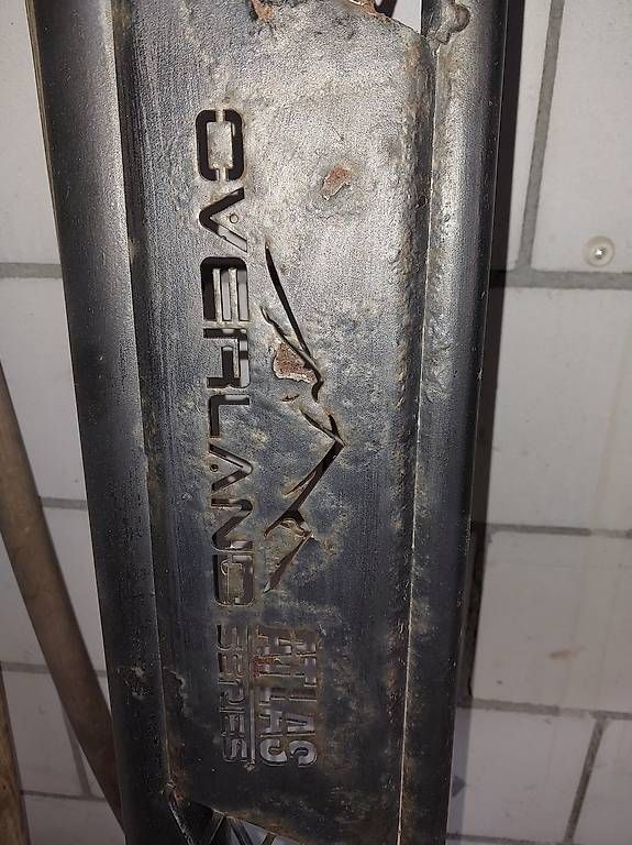 Tutti pezzi di ricambio auto: Trittbretter 2 stk. Komplet – Usato da Wolfhausen venduto da Bisel57 1