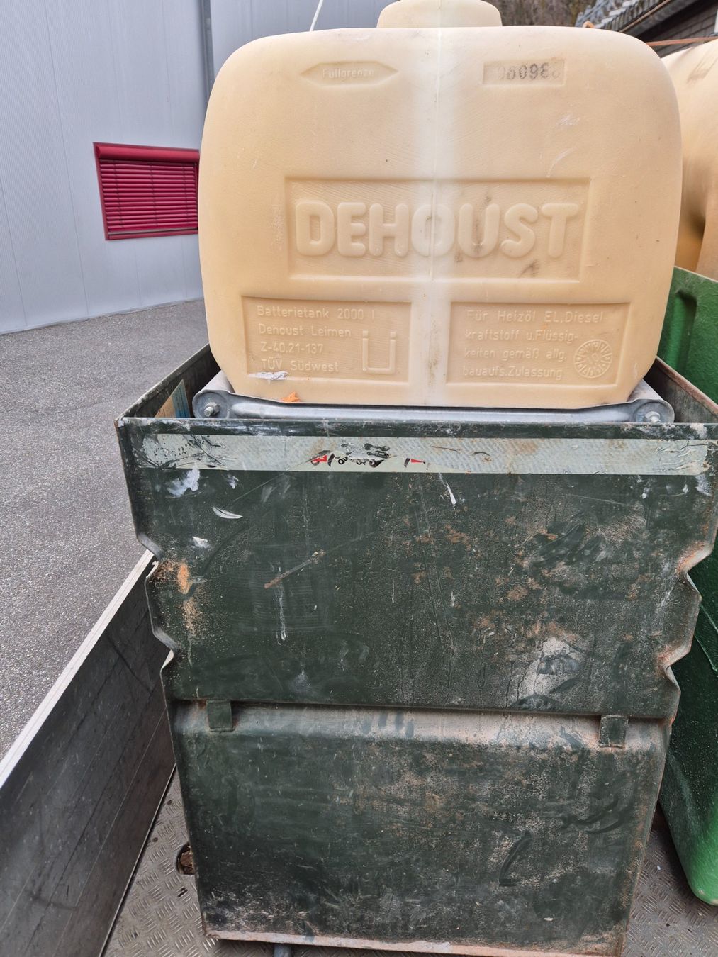 Chauffage: Oeltank – D'occasion à Li Curt par zeptrion 2