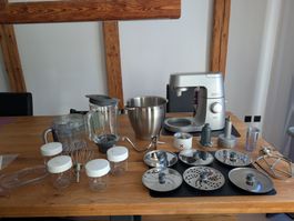 Kenwood Küchenmaschine inkl. Zubehör