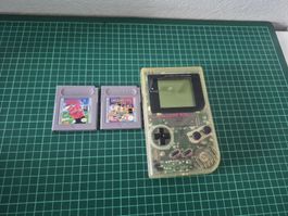 Nintendo Game Boy DMG-01 transparent mit zwei Spielen
