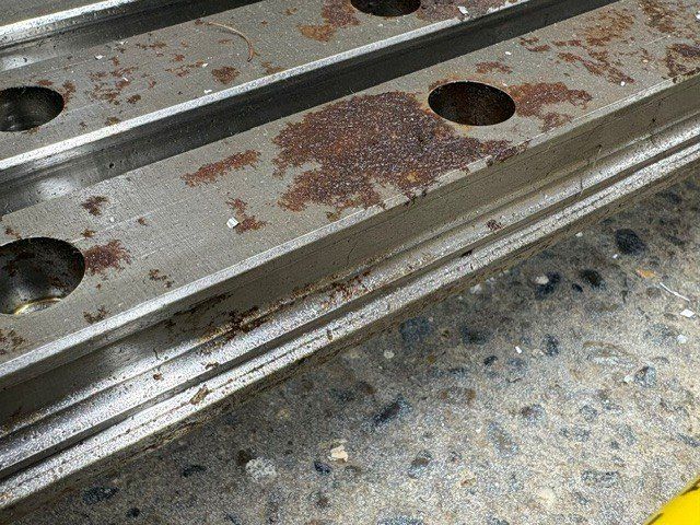 Altro per industria metallurgica: Linearführungen INA 34mm, 4x 2650mm – Difettoso da Thunstetten venduto da D_aernscht 6