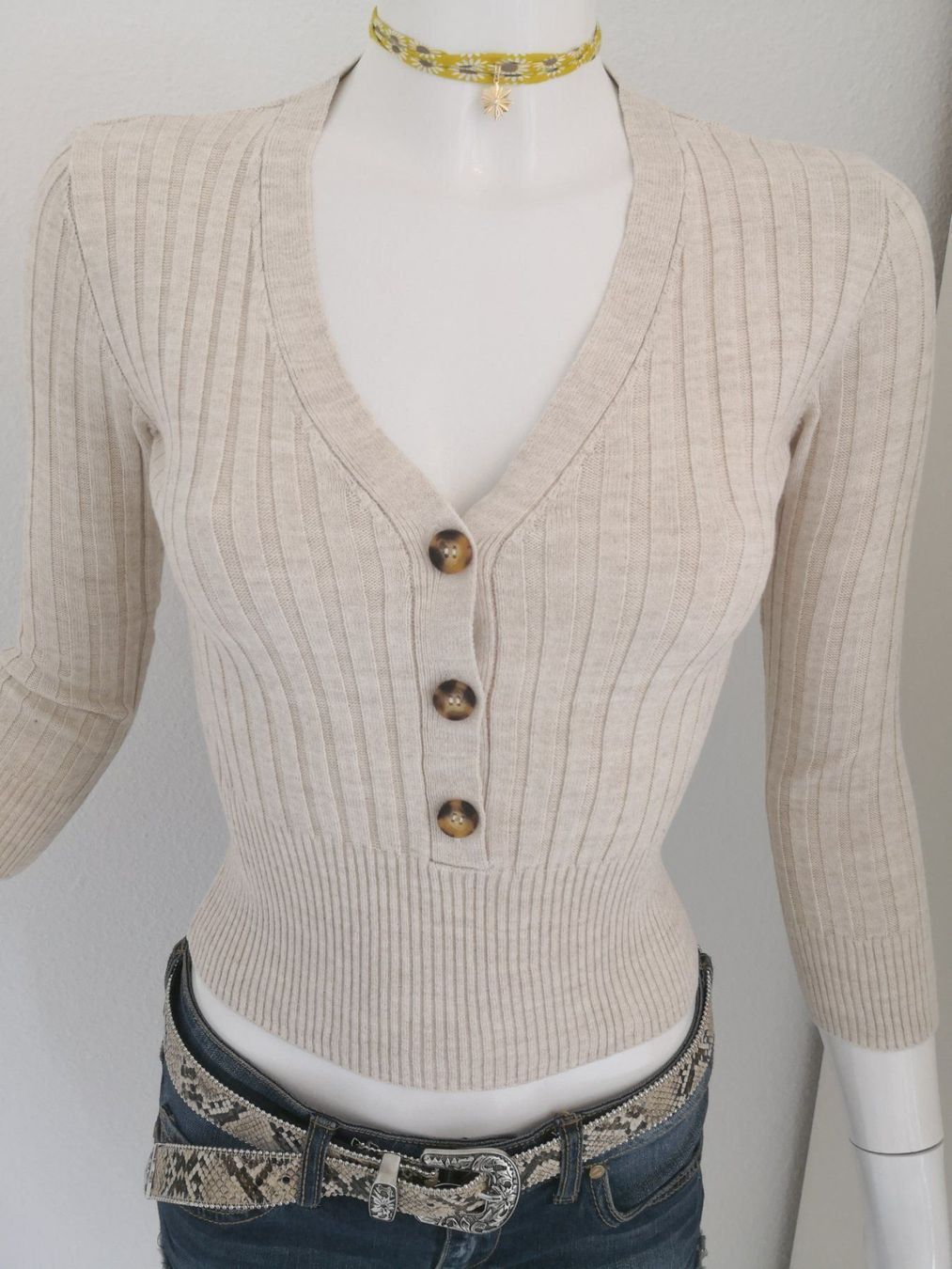 Mango Maglioni & Felpe: 🤩MANGO STRICK PULLOVER BEIGE & KNÖPFE NEU & D&G P. – Nuovo (secondo la descrizione) da Olten venduto da Naja-Twins-Twins 2