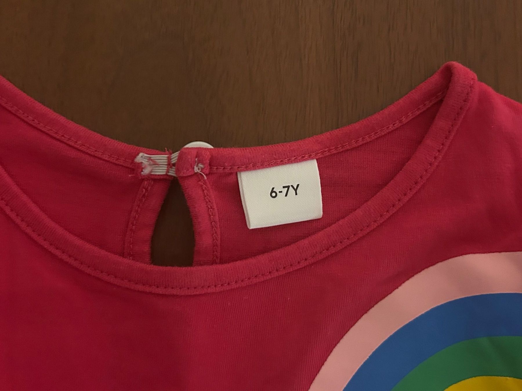 Vestiti & Gonne: Mädchenkleider Einhorn Regenbogen Grösse 122 – Usato da Zürich venduto da MINGL 2