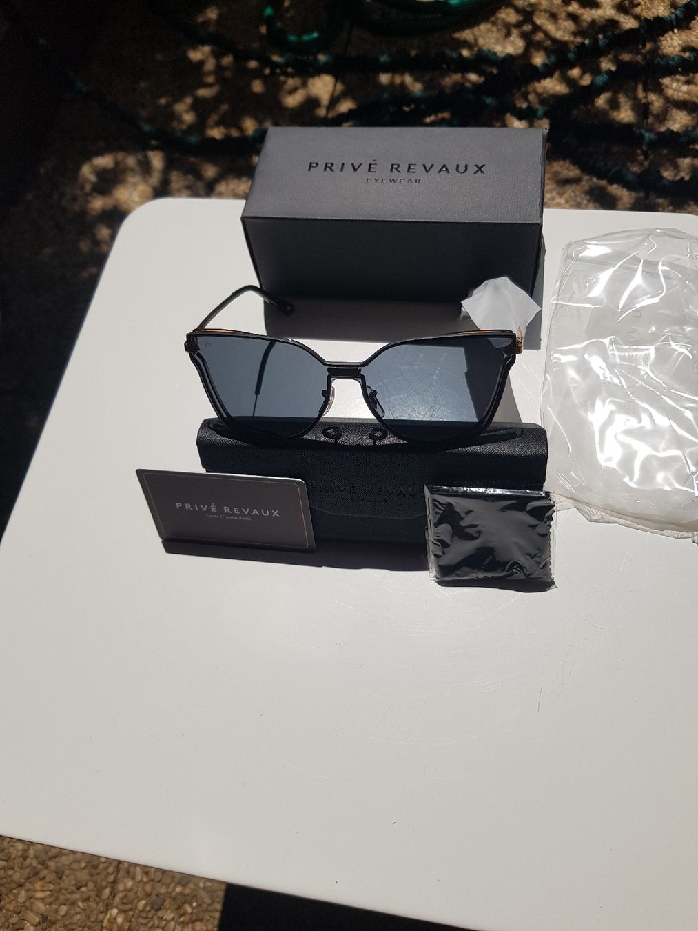 Occhiali & Lenti: lunettes de soleil neuve – Nuovo e nell'imballaggio originale da Carouge GE venduto da Natcal22 4