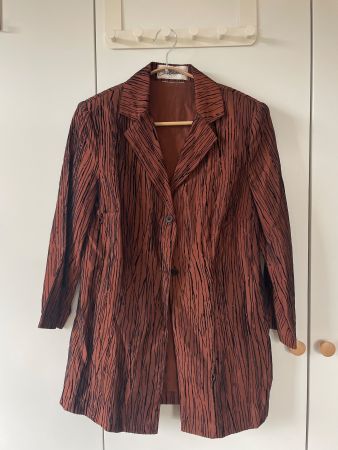 Vintage Long-Blazer / Gehrock "Pour Madame" – Rot-Braun