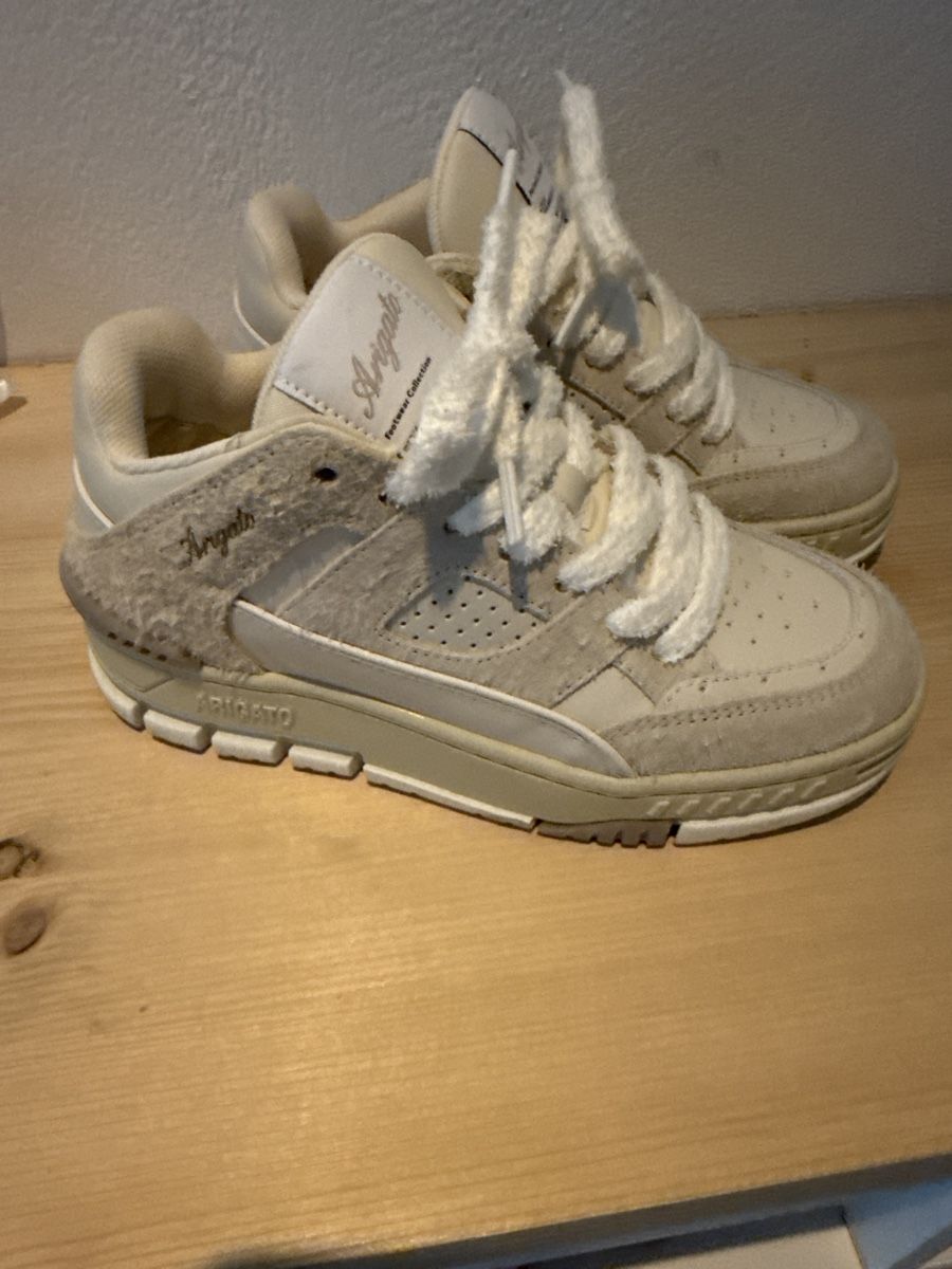 Axel Arigato Scarpe da donna: Axel Arigato Area Lo Fluffy Sneaker 36 – Usato da Bonaduz venduto da SanOgg79
