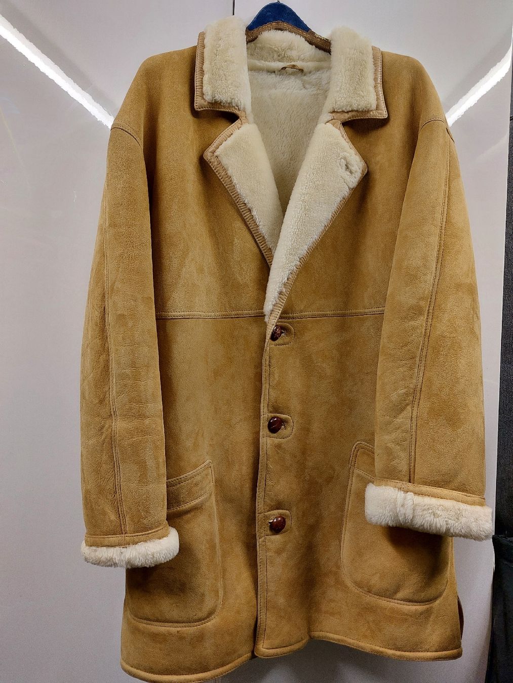 Jacken: Saint Phil Herren Leder Jacke mit Lammfell Futter – Gebraucht aus Zürich von Florence2012