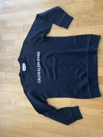 Pullover Calvin Klein Jeans Grösse L dunkelblau guter Zustan