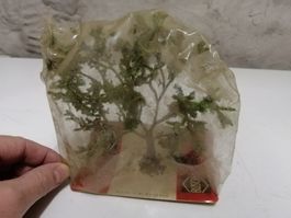 Busch HO : arbre style chêne