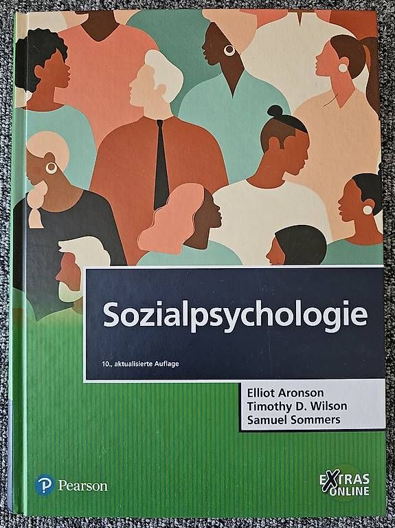 Livres: Sozialpsychologie – D'occasion à Rickenbach SZ par vanille0200