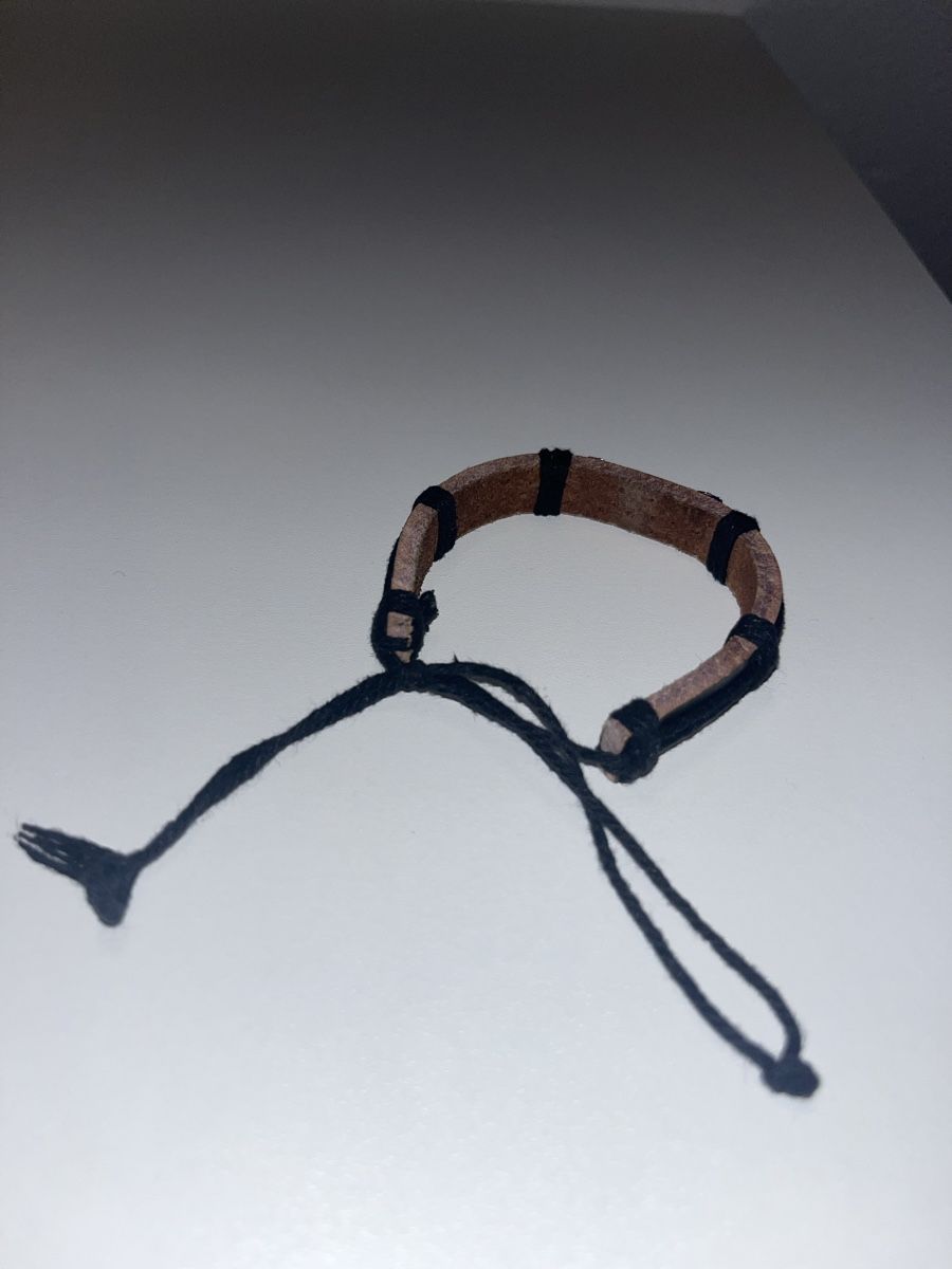 Bracelets: Lederarmband – Neuf (Voir description) à Obersaxen par TaCaSales 1