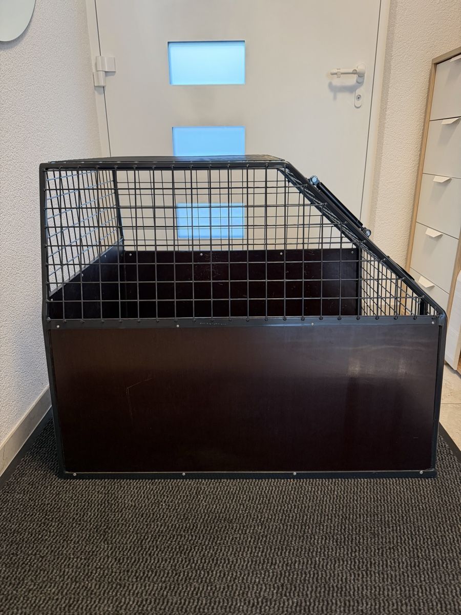 Gabbie, trasporto & Sicurezza: Hundebox Jeep Grand Cherokee – Usato da Boll venduto da Aeffle_82 2