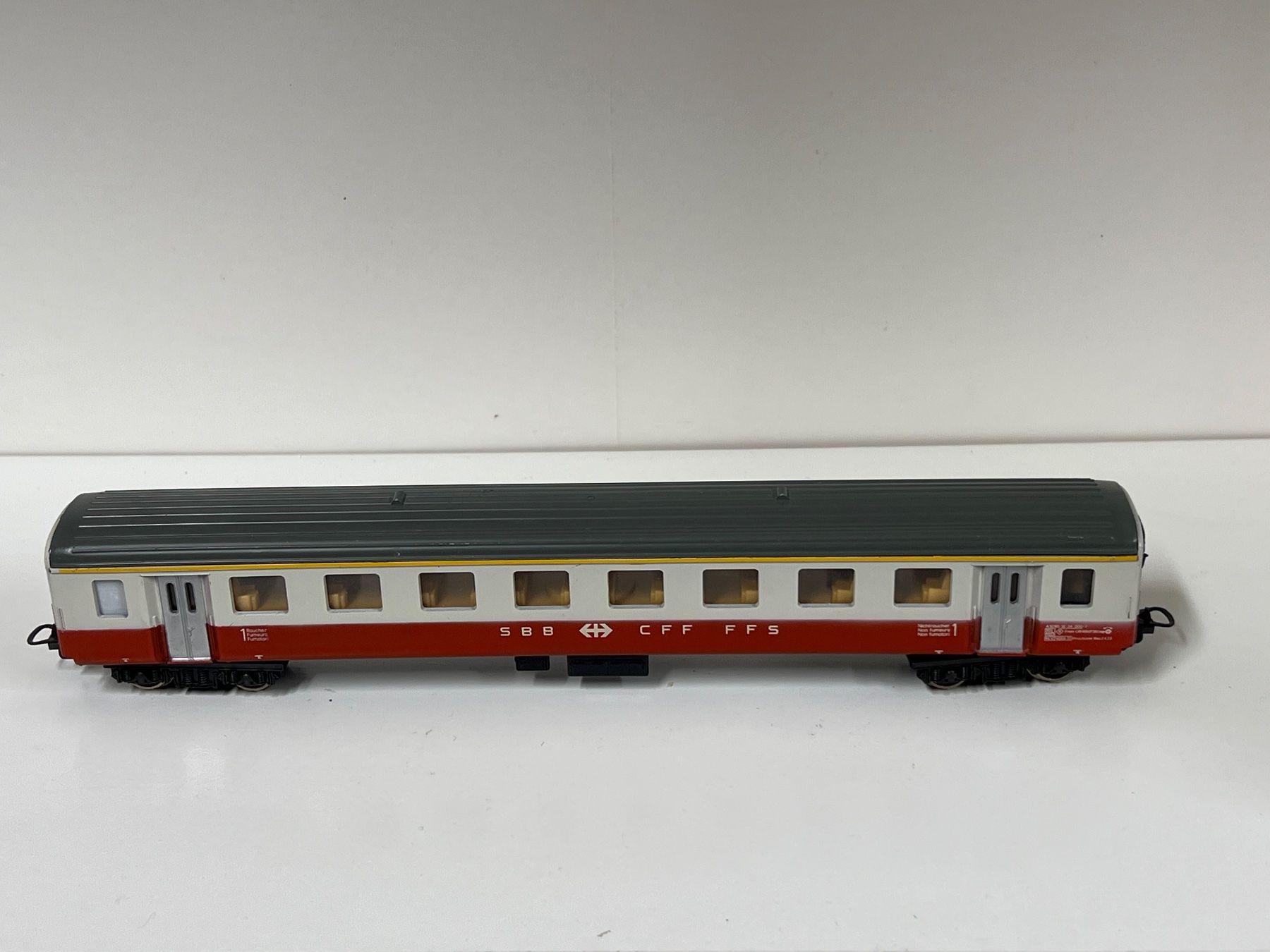 Lima Modellini di ferrovie: Lima SBB 1.Kl.  H0 DC – Usato da Neuenhof venduto da ludovicco
