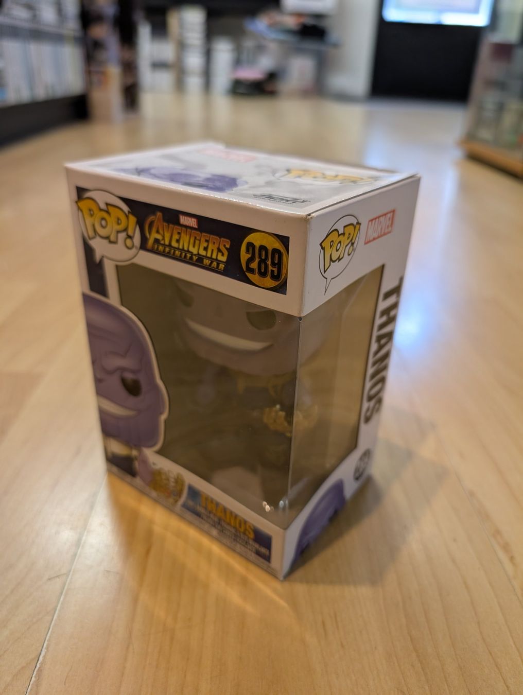 Funko Statuette: Funko pop Avengers Infinity War 289 Thanos – Usato da Giubiasco venduto da Ticinerd