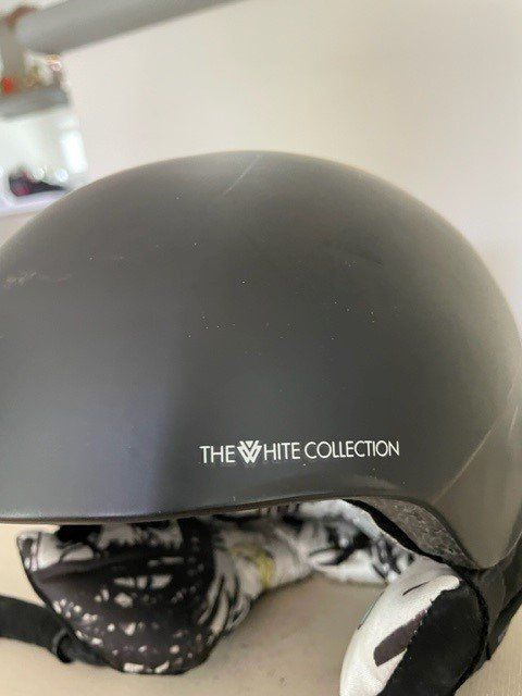 Caschi: Ski Snowboard Helm R.E.D – Usato da Rudolfstetten venduto da haalaa 1