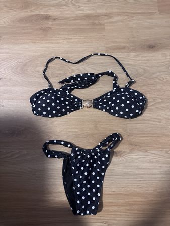 Bikini ensemble 