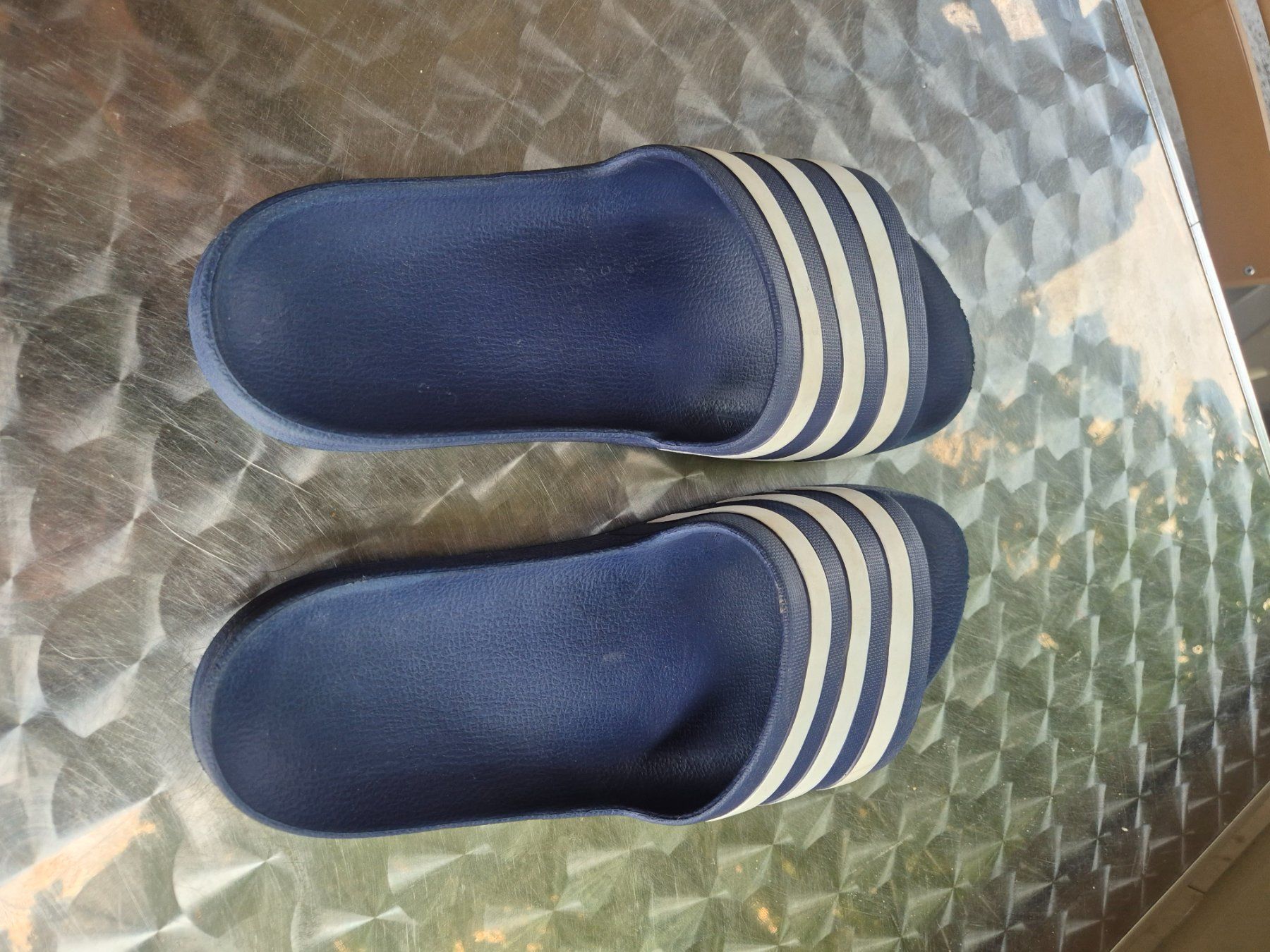 Adidas Scarpe da uomo: Adiletten Grösse 43.5 – Usato da Uttigen venduto da Fendt01 3