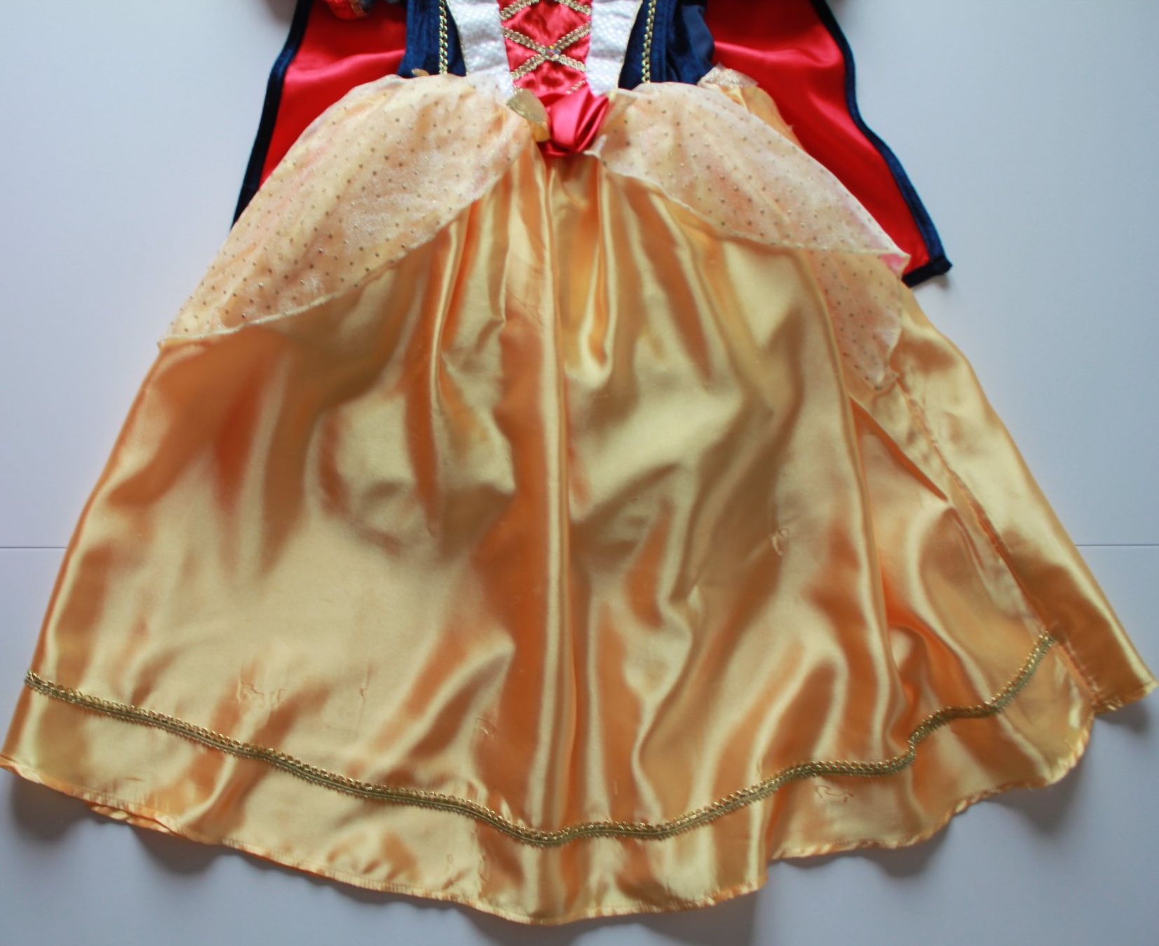 Kostüme: Costume Blanche neige / Schneewittchen t. 5 - 6 ans – Gebraucht aus Peseux von CoolShoping 3