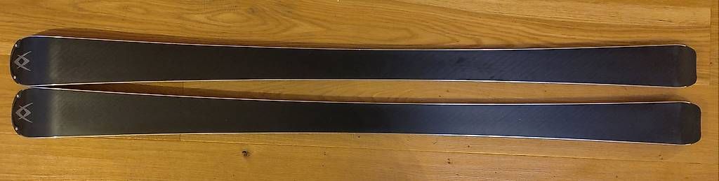 Völkl Skis: Ski ohne Bindung Völkl Gebraucht – D'occasion à Muttenz par beefcracker 3
