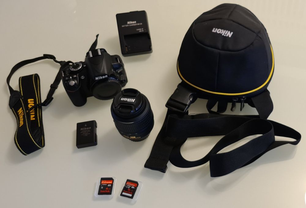 Nikon D3100 mit Zubehör Kaufen auf Ricardo