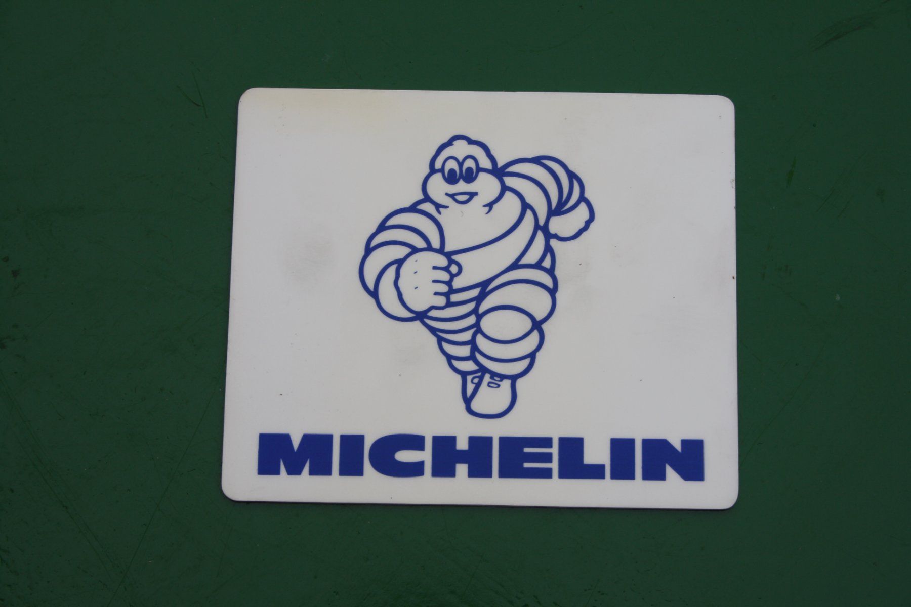 Tutti gli attrezzi: MICHELIN BIBENDUM EISKRATZER VINTAGE – Usato da Wauwil venduto da Pneuedy 3