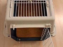 Transportbox Haustier gebraucht mit Matte Grösse M