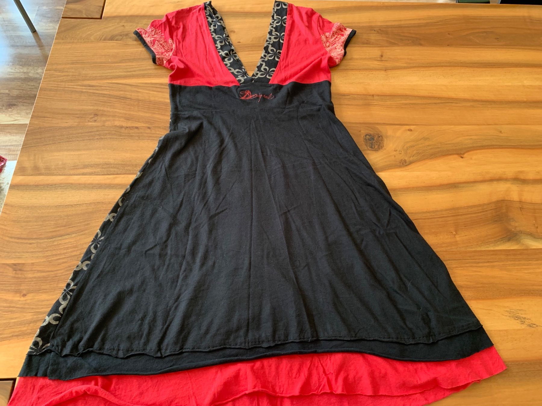 Desigual Vestiti: DESIGUAL Hammerkleid so raffiniert Gr. S – Usato da Meiringen venduto da snahhanssnah 3